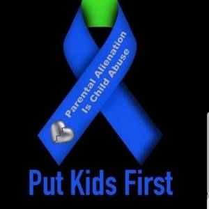 Meet your Posher, Karrie